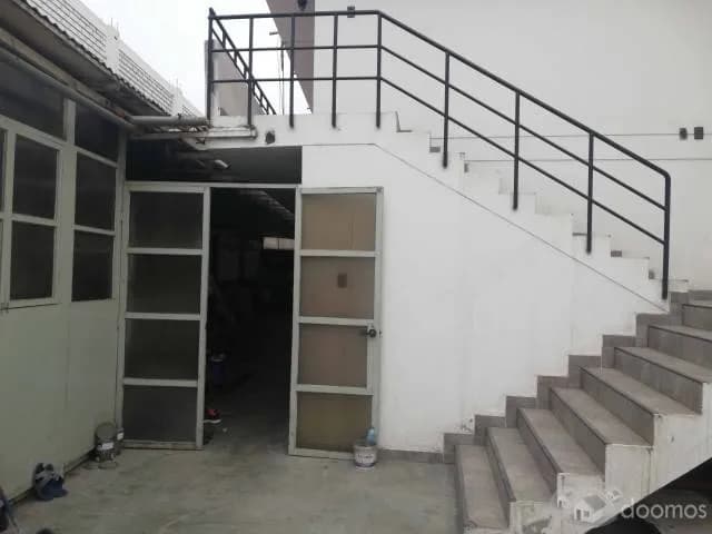 Local Comercial Av. España Trujillo — foto 4