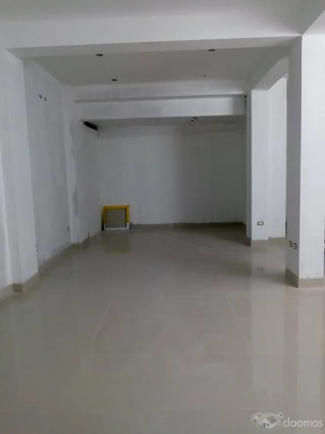 local comercial — foto 1