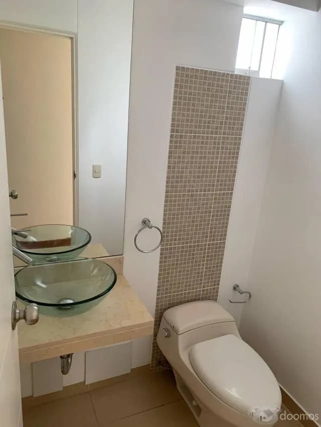 alquilo departamento sin amoblar 2 dormitorios en Miraflores — foto 3