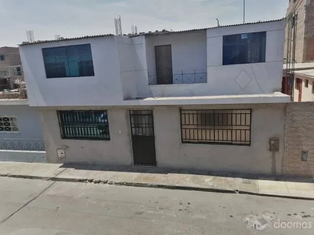 Vendo Casa como terreno en OFERTA — foto 1