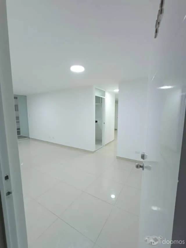 PUEBLO LIBRE: HERMOSO DPTO CON BUENOS ACABADOS — foto 1