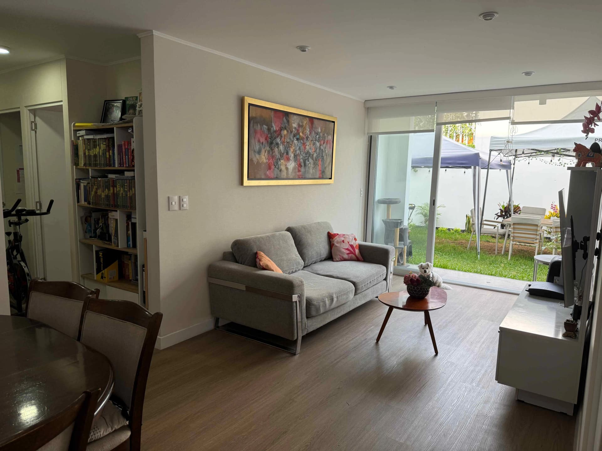 Vendo Departamento en Primer Piso con Terraza — foto 2