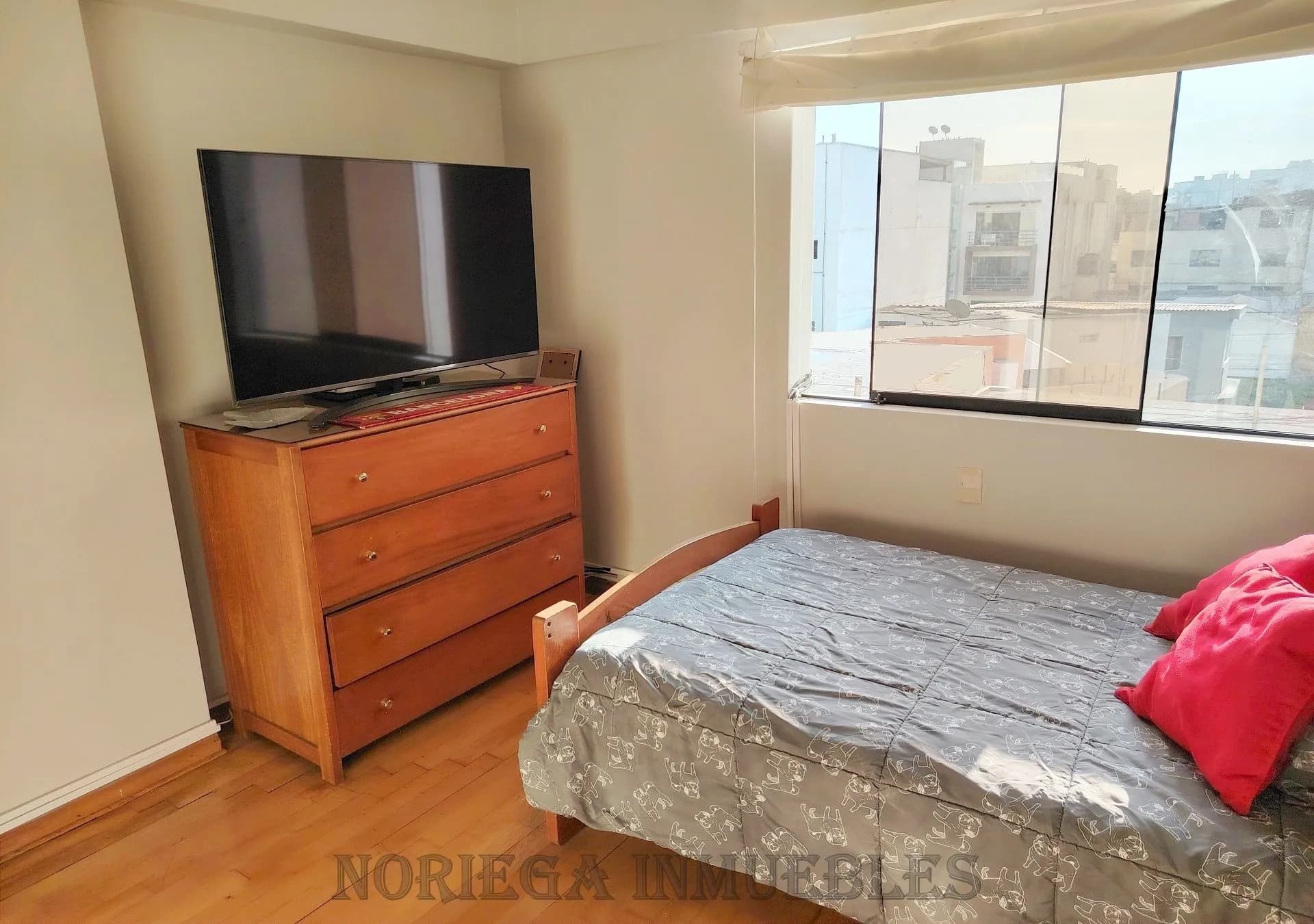 Surco. Dpto. 165 m2 + 35 m2 Terraza + 2 Cocheras. US$ 255,000.- — foto 13