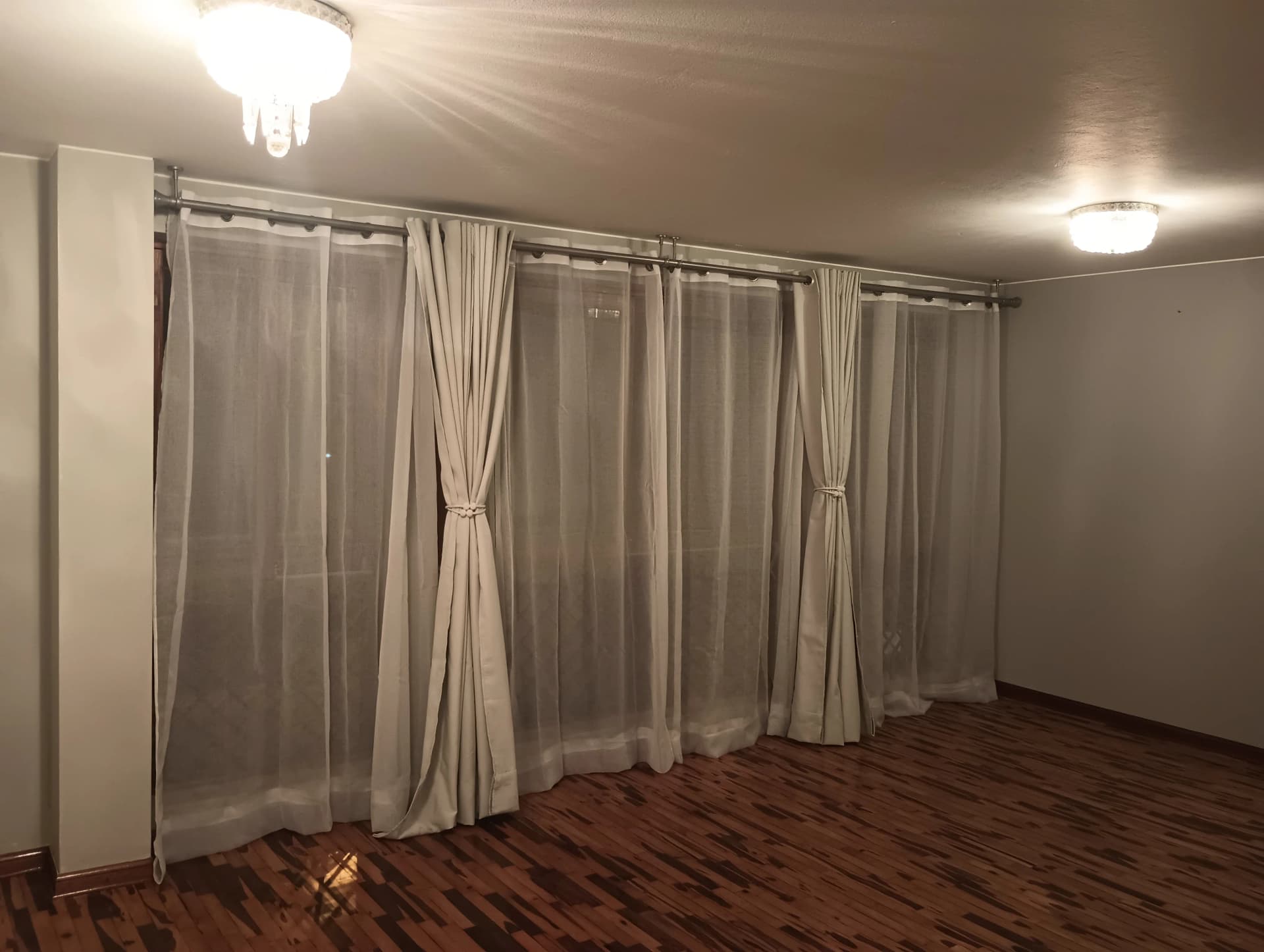 Departamento en Segundo Piso con Cochera — foto 2