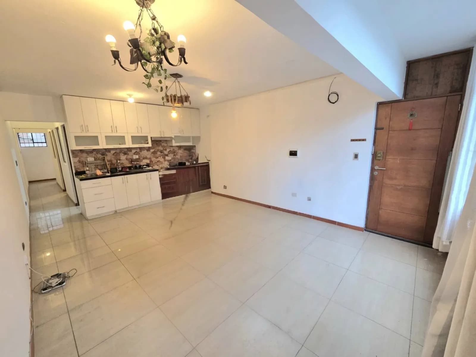 DEPARTAMENTO DE 2 HABITACIONES 2DO PISO — foto 2