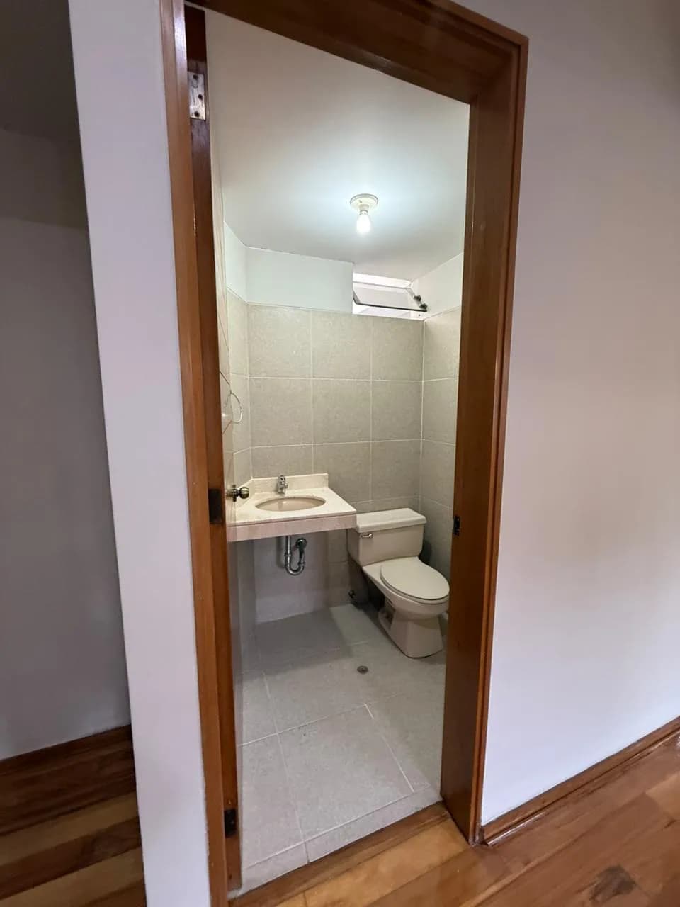 Amplio departamento en Primer piso — foto 2