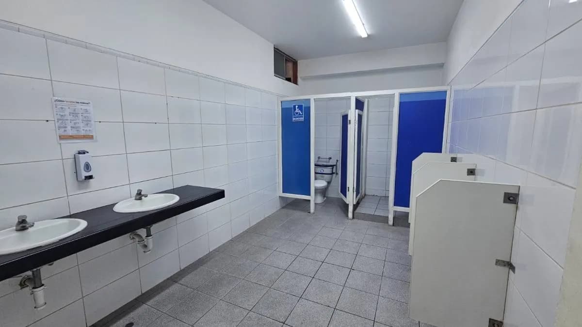 LOCAL EN EMANCIPACION LIMA - GRAN FORMATO AV. EMANCIPACION — foto 5