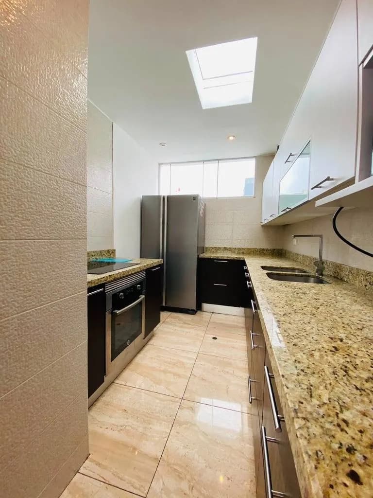HERMOSO DUPLEX . EN VENTA MIRAFLORES - CALLE GRAU — foto 15
