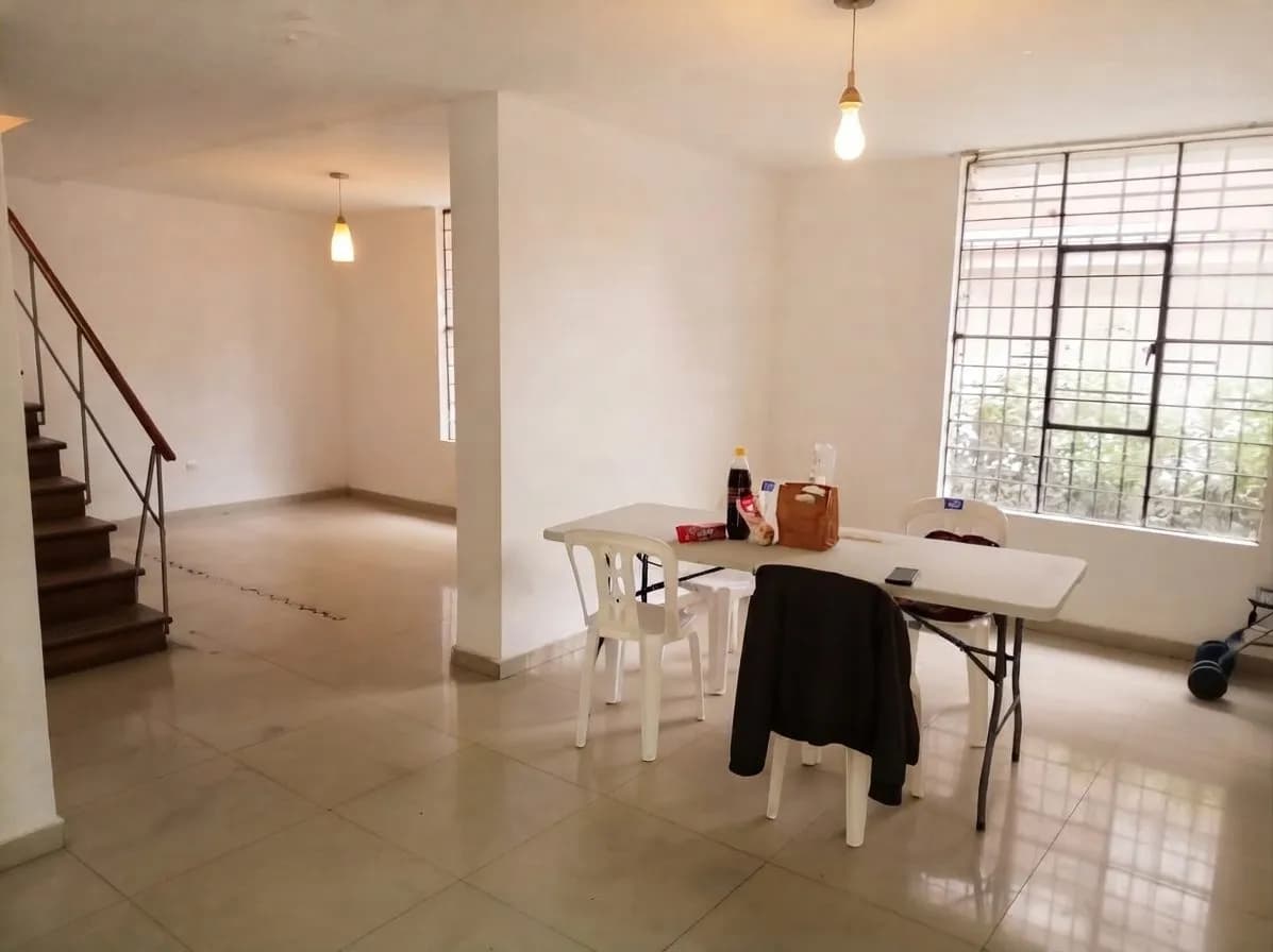 SE ALQUILA LOCAL PARA OFICINA O ALMACÉN — Cercado de Lima — foto 4