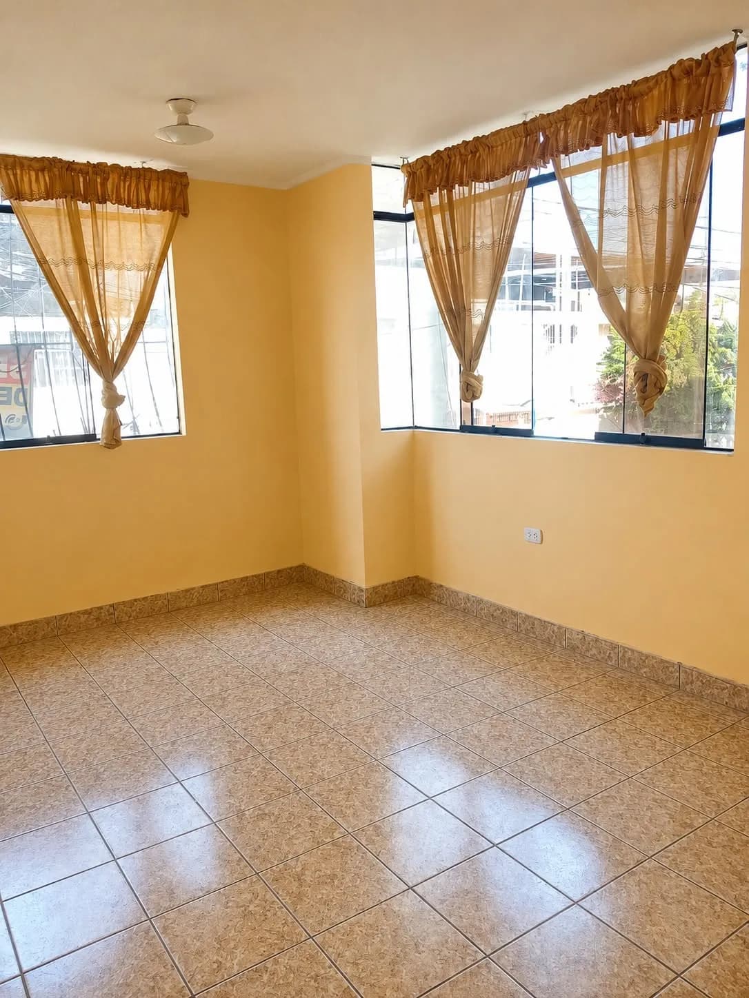 DEPARTAMENTO EN ALQUILER – URB. SANTA ISABEL — foto 1