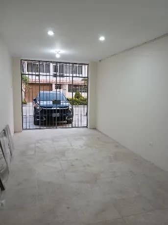 DEPARTAMENTO 1r. PISO - 3 DORMITORIOS  - COCHERA- LOS OLIVOS — foto 3