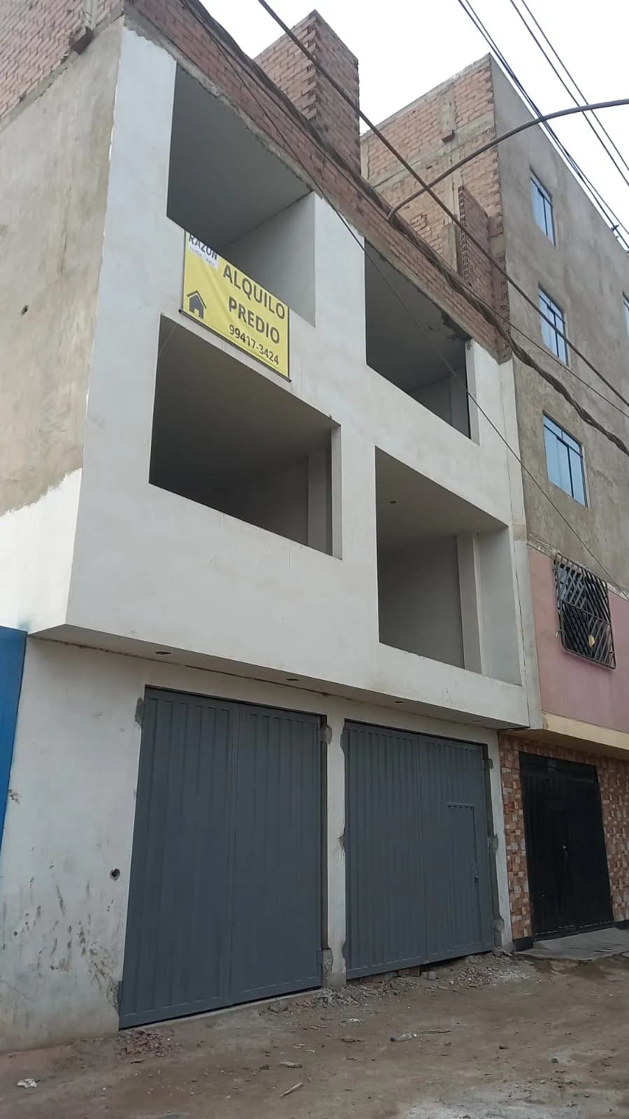 Alquiler de Predio Comercial de 4 Pisos — foto 1