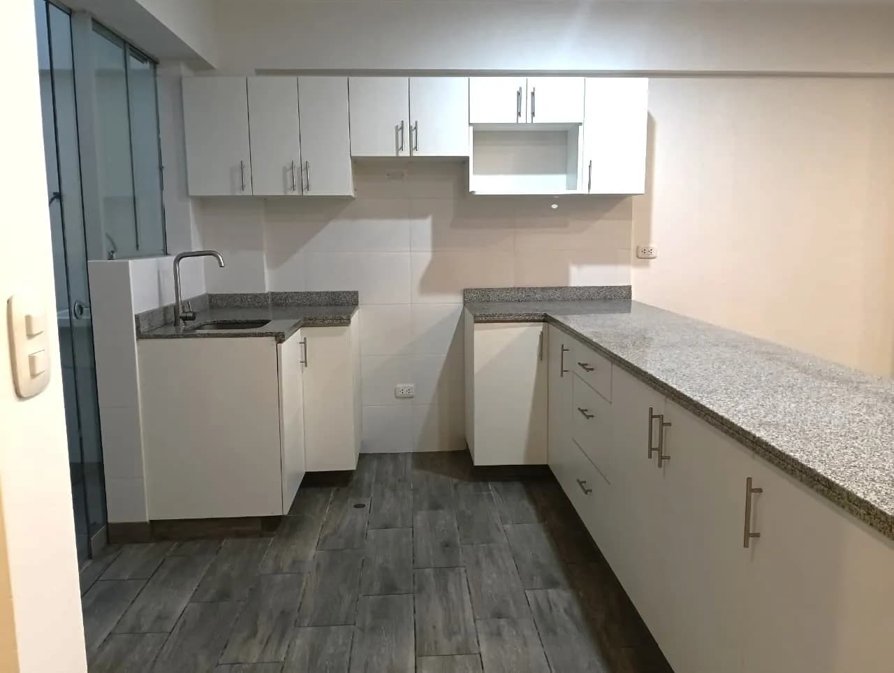 Venta Dpto. Estreno 3 Dorm. a Dos Cuadras del Malecón en San Bartolo — foto 5