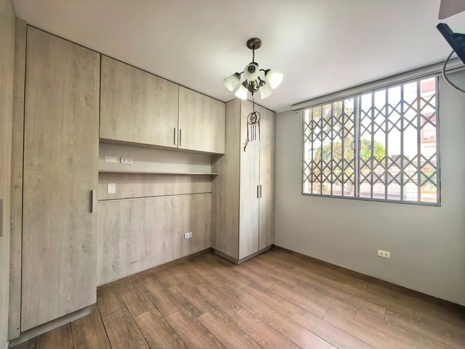alquilo del de 3 dormitorios 95m2 en Lincidro. — foto 8