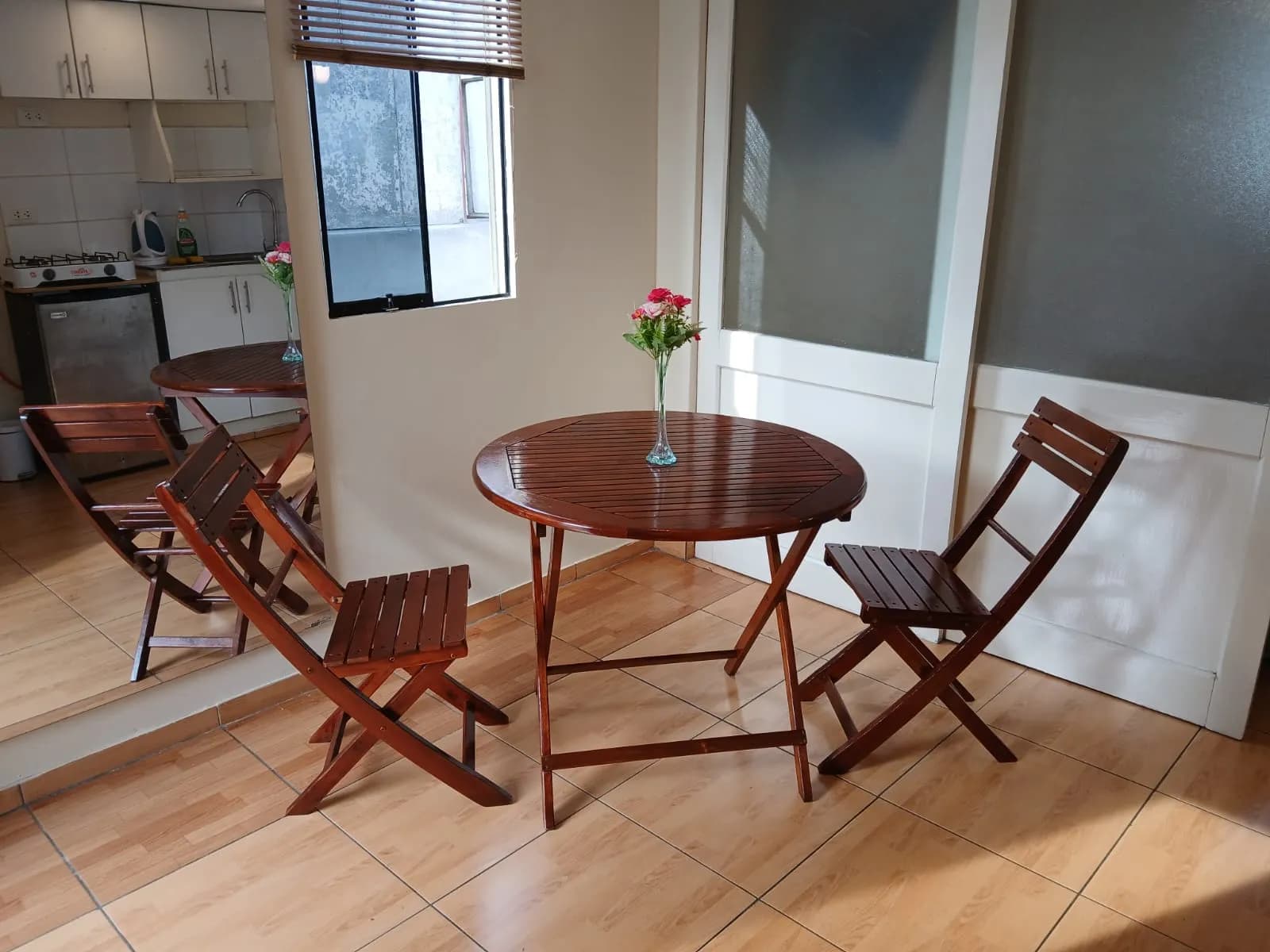 ALQUILER DE MINIDEPARTAMENTO AMOBLADO PARA PERSONA SOLA O PAREJA — foto 5