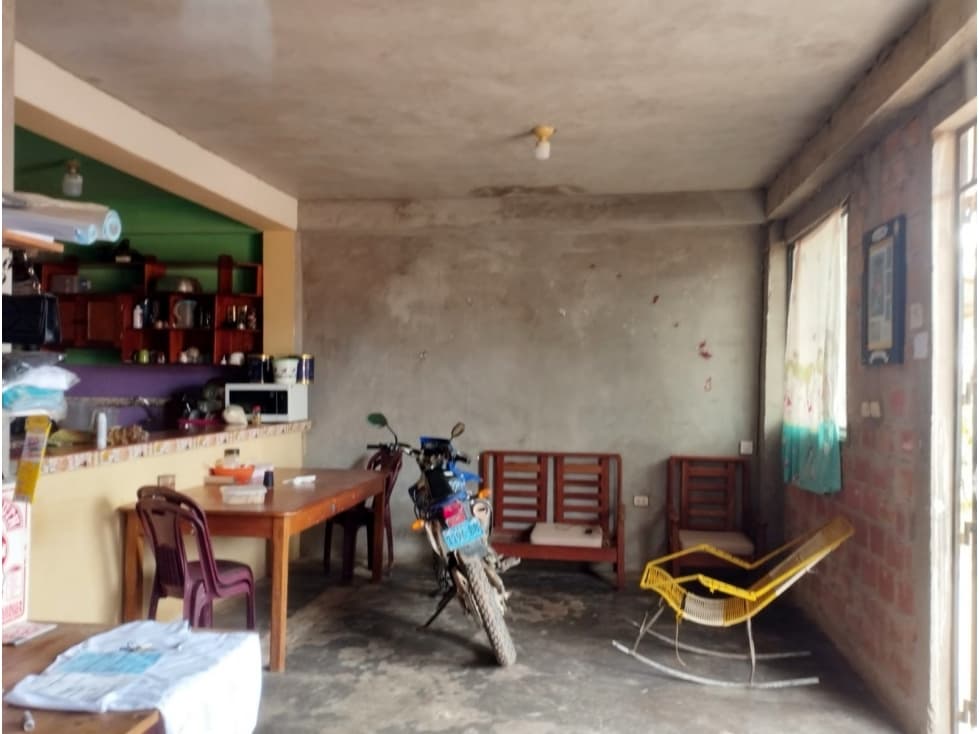 SE ALQUILA ESTA CASA POR EN YURIMAGUAS, LORETO — foto 2