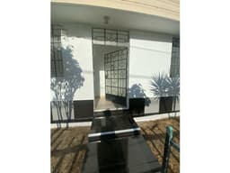 VENDO AMPLIO 1er PISO EN SAN ISIDRO