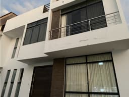 ALQUILO AMPLIA CASA EN MIRAFLORES COUNTRY CLUB