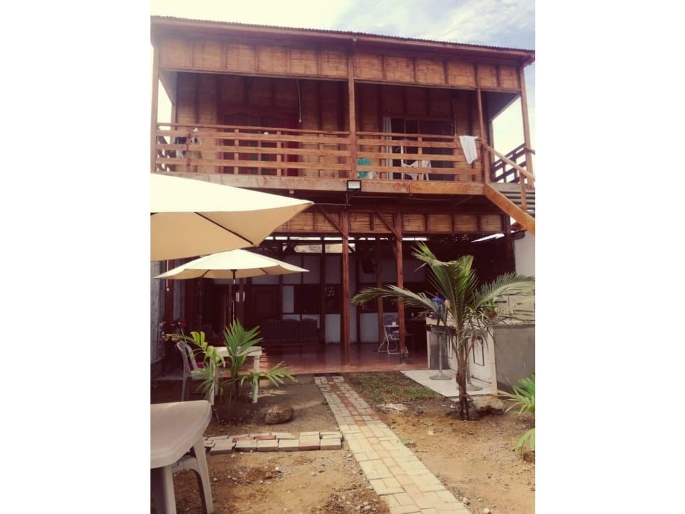 VENDO LINDA CASA FRENTE AL MAR DE ZORRITOS — foto 1