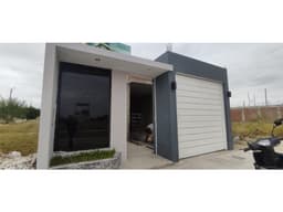 VENDO CASA SEMI CONSTRUIDA EN BOULEVARD PARK