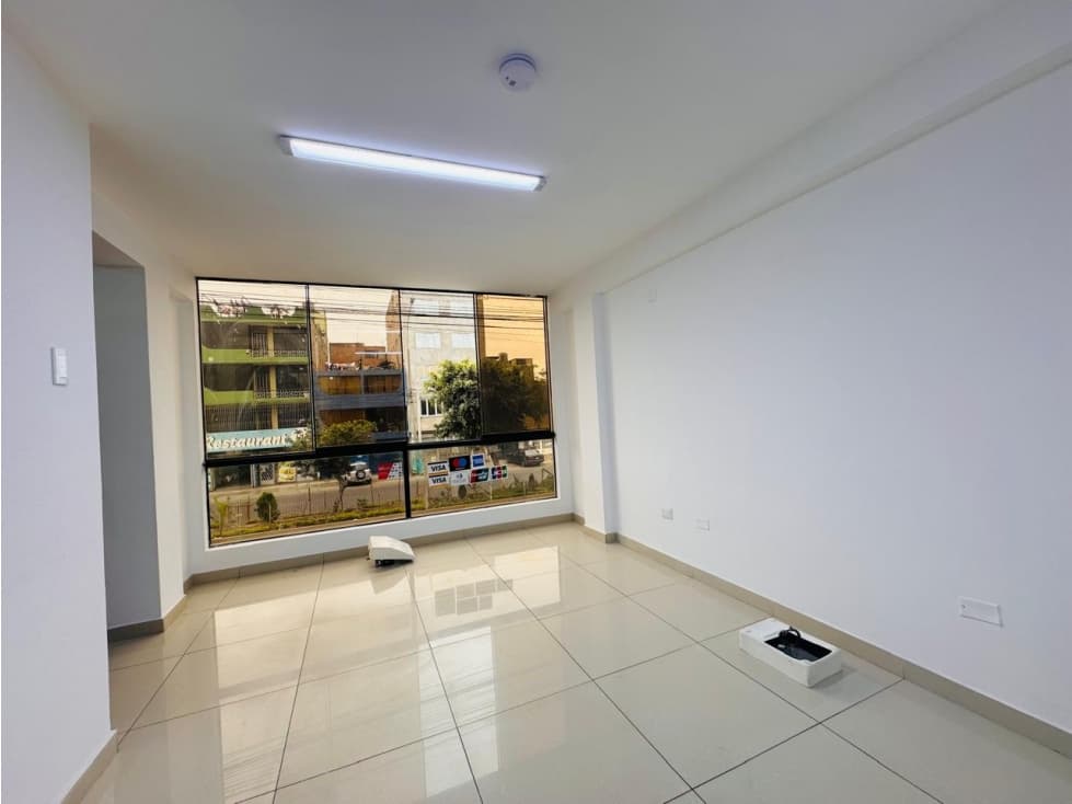 SE ALQUILA LOCAL COMERCIAL EN SAN MARTIN DE PORRES — foto 1