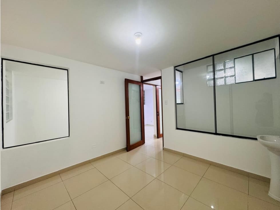 SE ALQUILA LOCAL COMERCIAL EN SAN MARTIN DE PORRES — foto 5