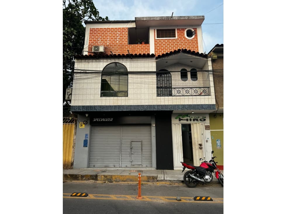 Casa + Local Comercial en venta - Tarapoto - Centro — foto 1