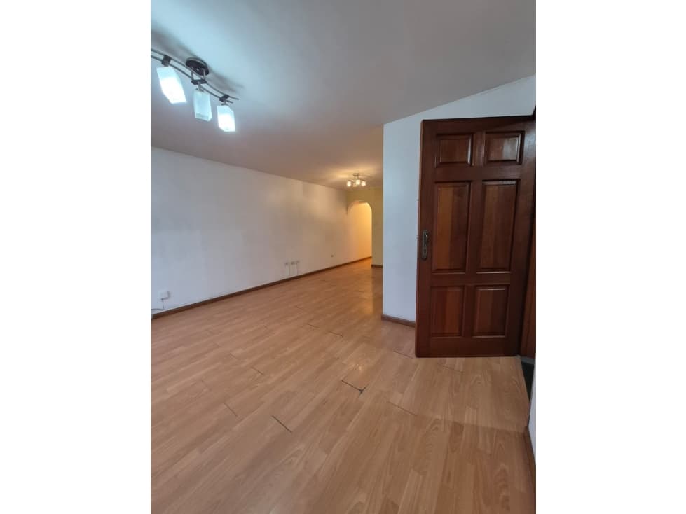 VENTA DE DEPARTAMENTO CON ESTACIONAMIENTO EN SAN BORJA — foto 3