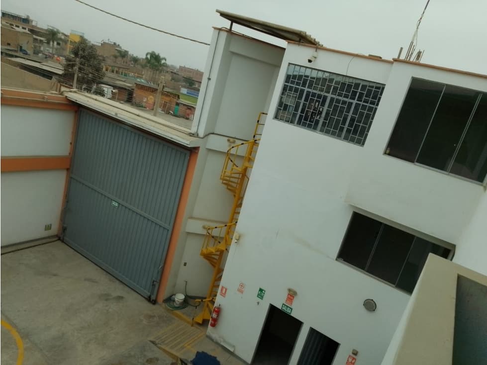 VENDO LOCAL INDUSTRIAL DE ESTRENO 1000M2 EN CARABAYLLO — foto 6