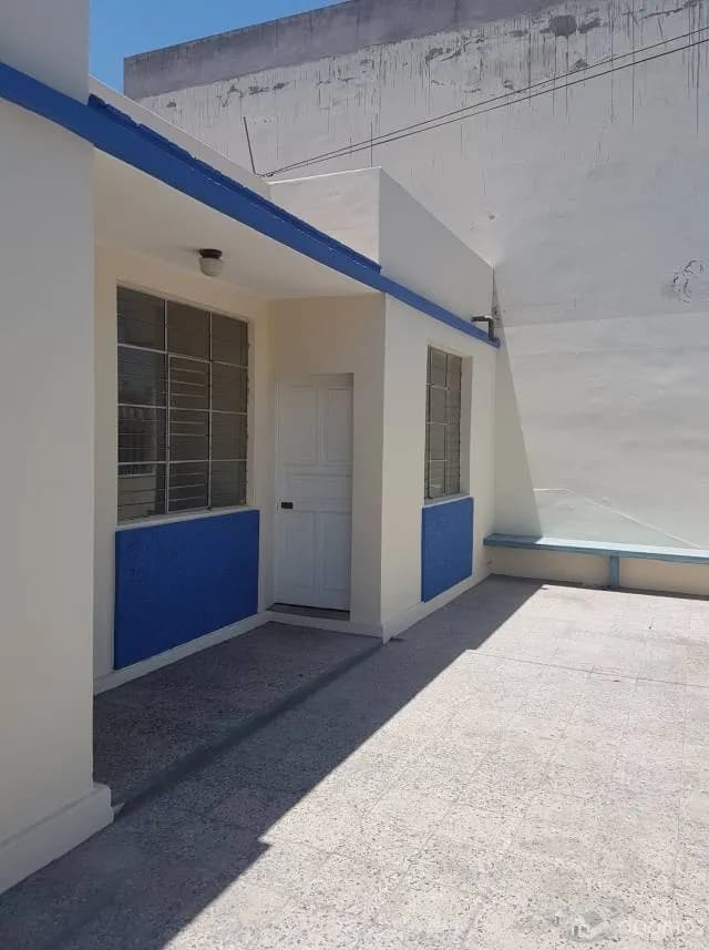 ALQUILO COMODA CASITA EN FERROVIARIOS — foto 4